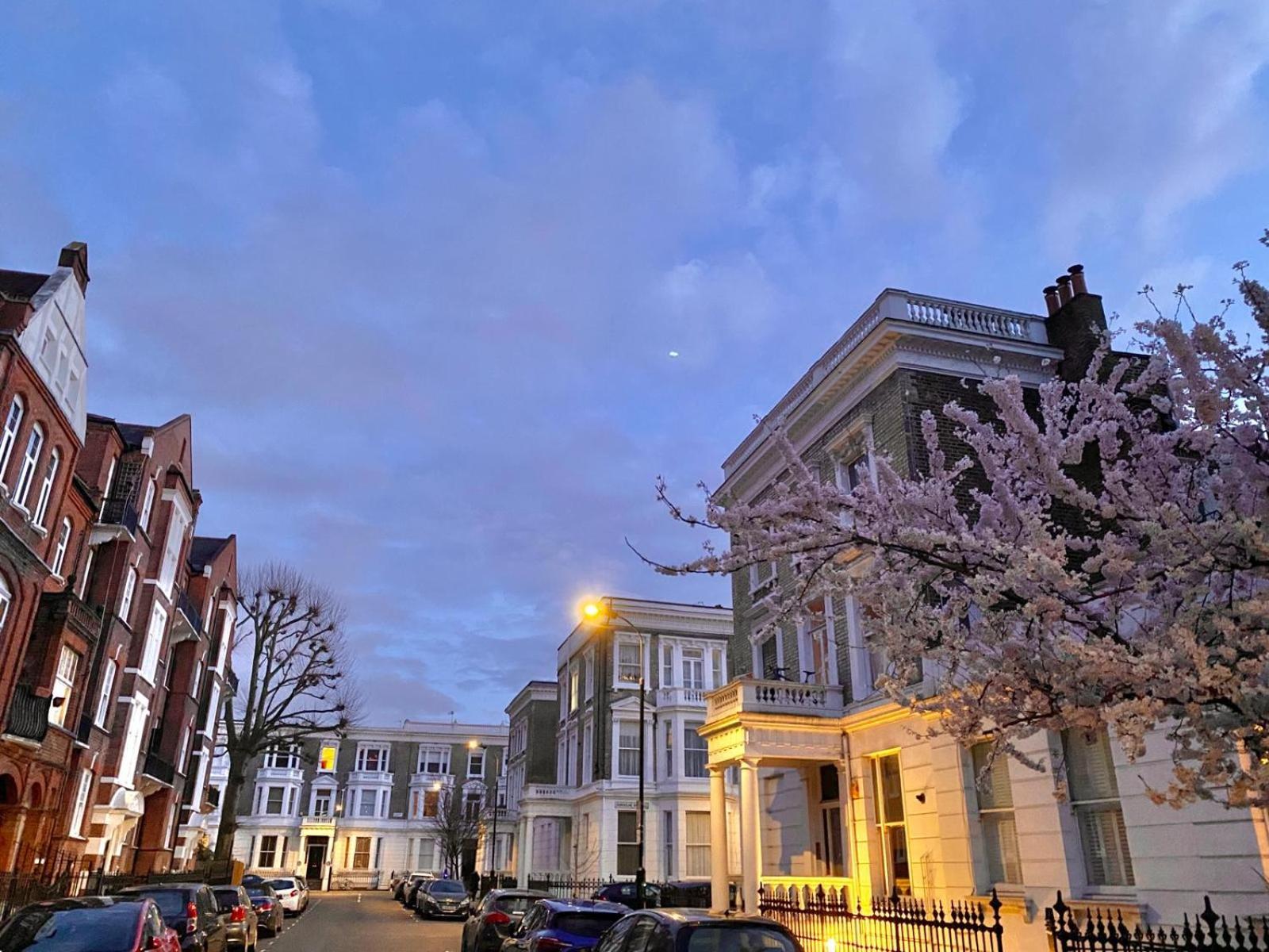 Apartamento Modern Flat In Victorian West Kensington Mansion Londres
