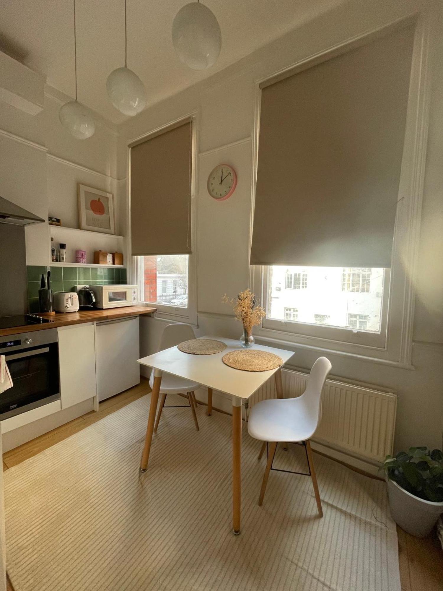 Modern Flat In Victorian West Kensington Mansion Apartamento Londres